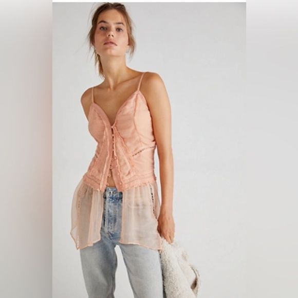NWT Free People 
Leah Chiffon Tunic size L
Retail $178 - Picture 1 of 9